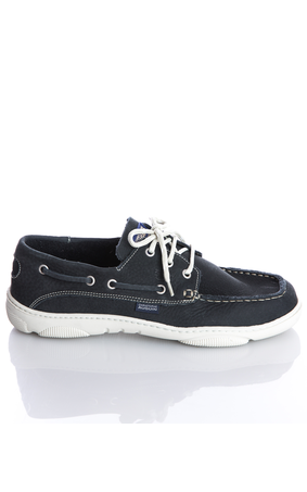 auguin boat shoes